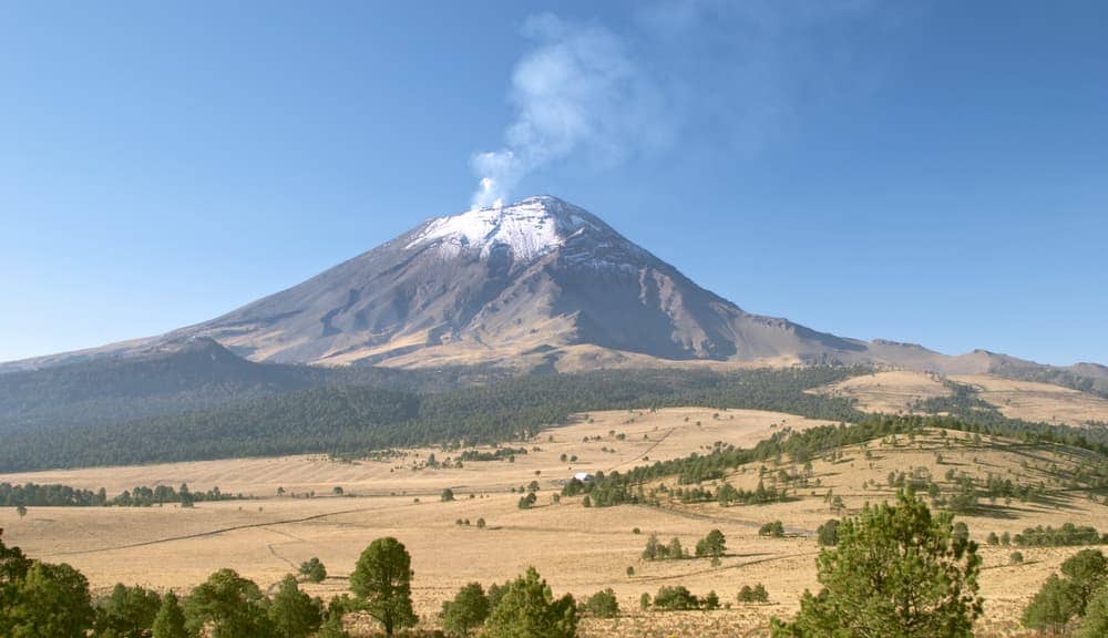 volcán activo en México