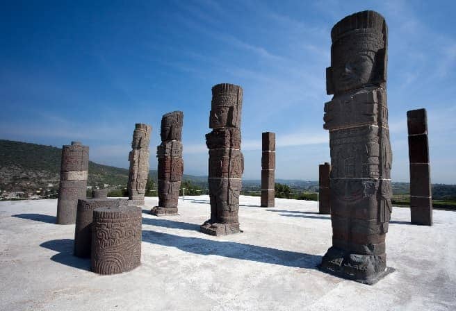 Atlanteans of Tula