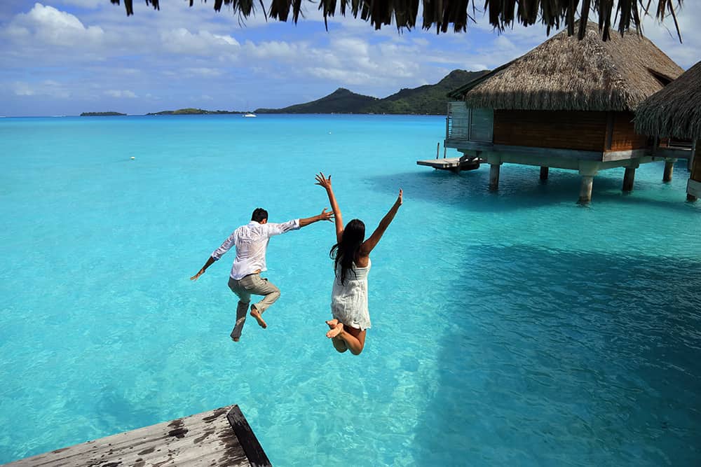 Pareja en Bora Bora Bora Bora en Luna de Miel
