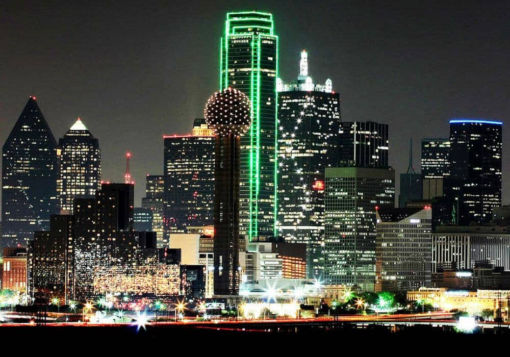 Dallas de noche