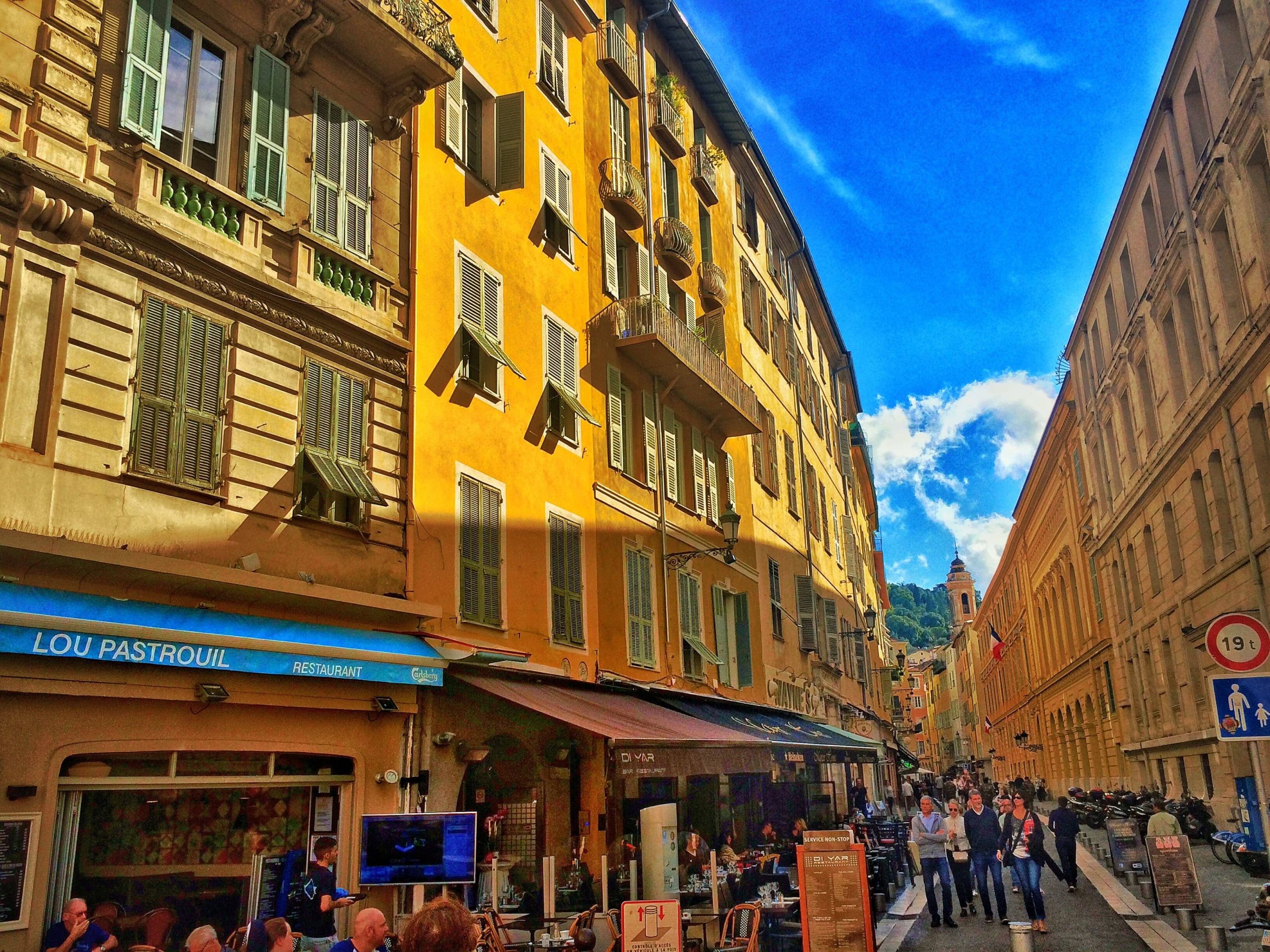 Calles de Niza, Francia