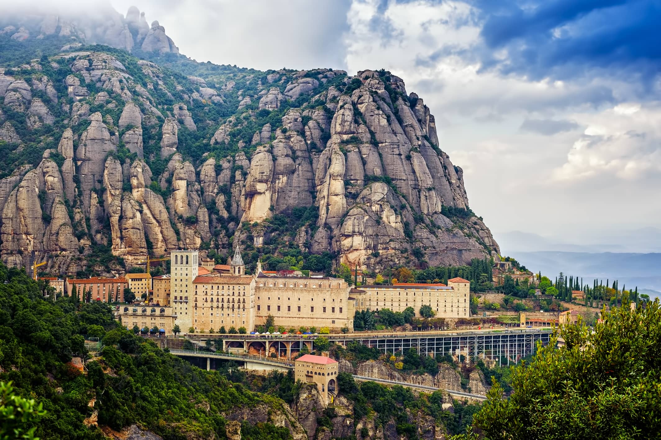 Monasterio de Montserrat en Cataluña