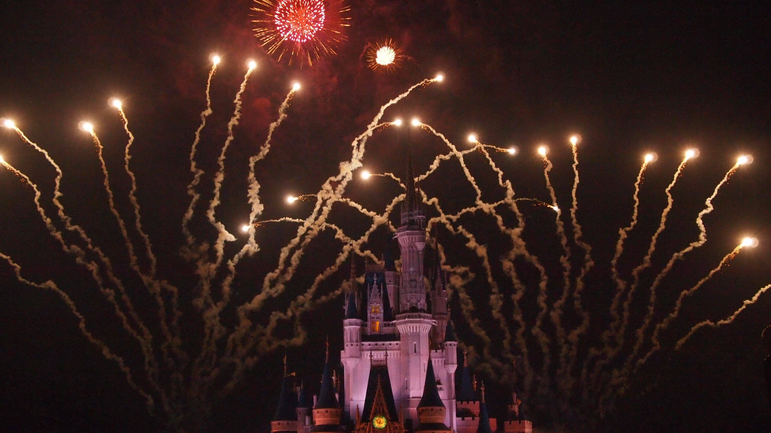 Espectáculo de fuegos artificiales en Disney