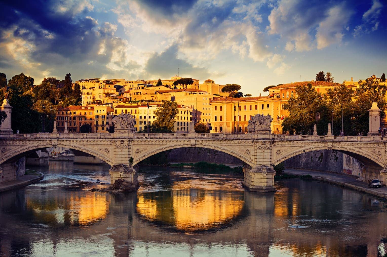 Puente Vittorio Emanuelle ll. Roma, Italia