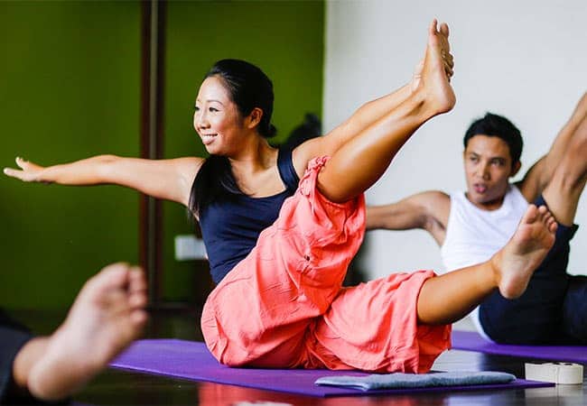 yoga en pareja