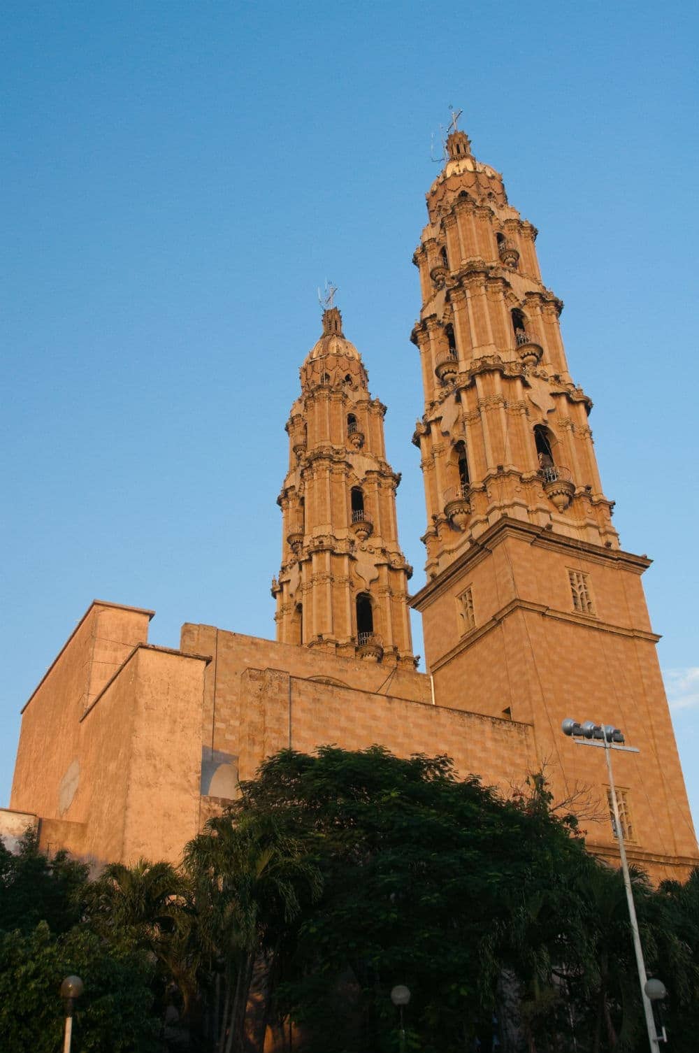 una vista de la Catedral de Villahermosa en Tabasco, México