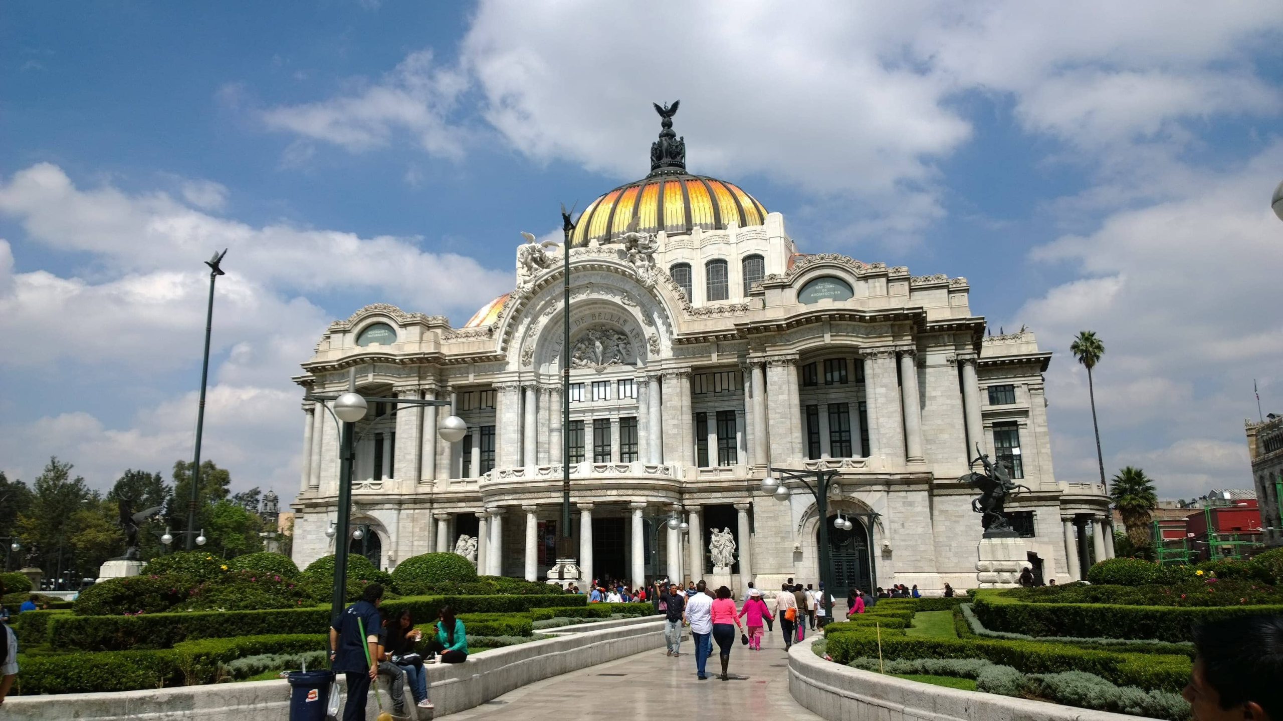 Palacio de Bellas Artes, Centro Histórico, #CDMX. Foto: @LuisVlichisN