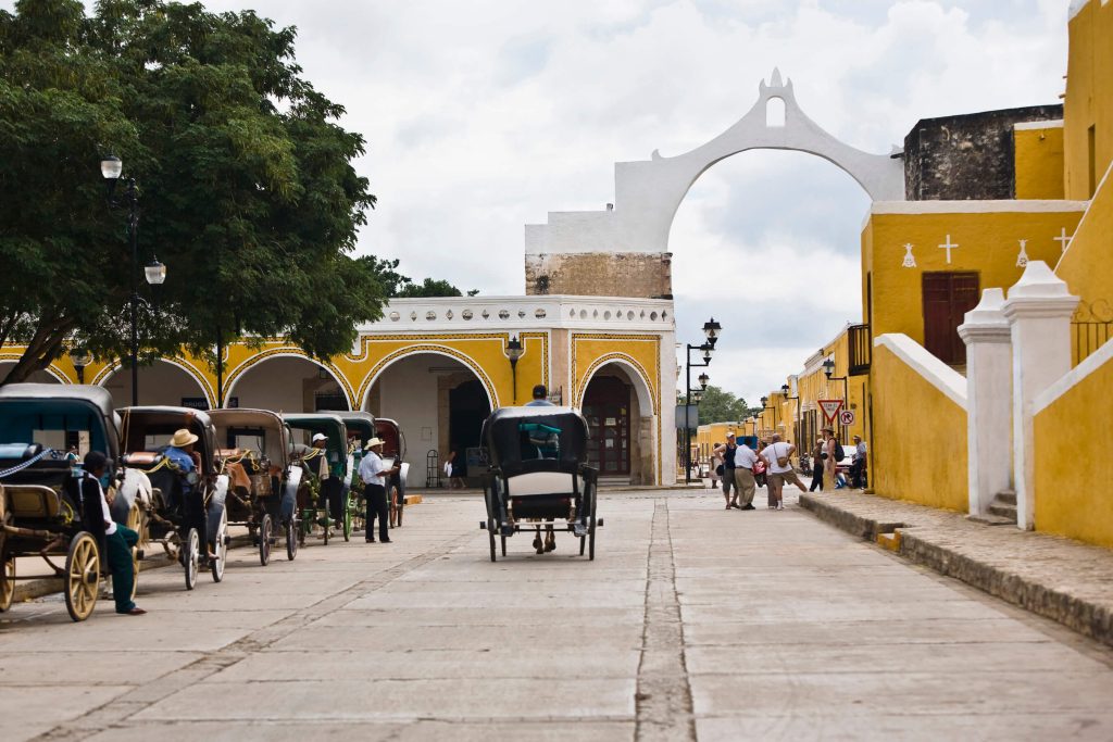 Colores de México: Izamal Colores de México: Izamal